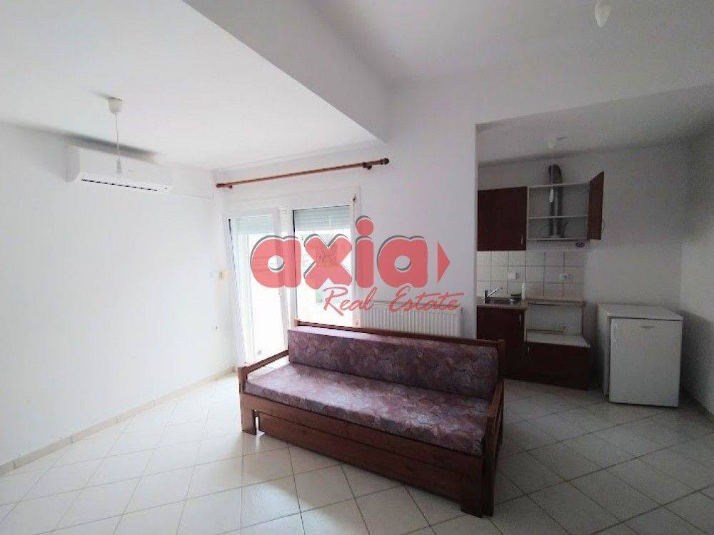 Ενοικιάζεται Studio 32τ.μ. που βρίσκεται στον  ισόγειο χώρο οικοδομής