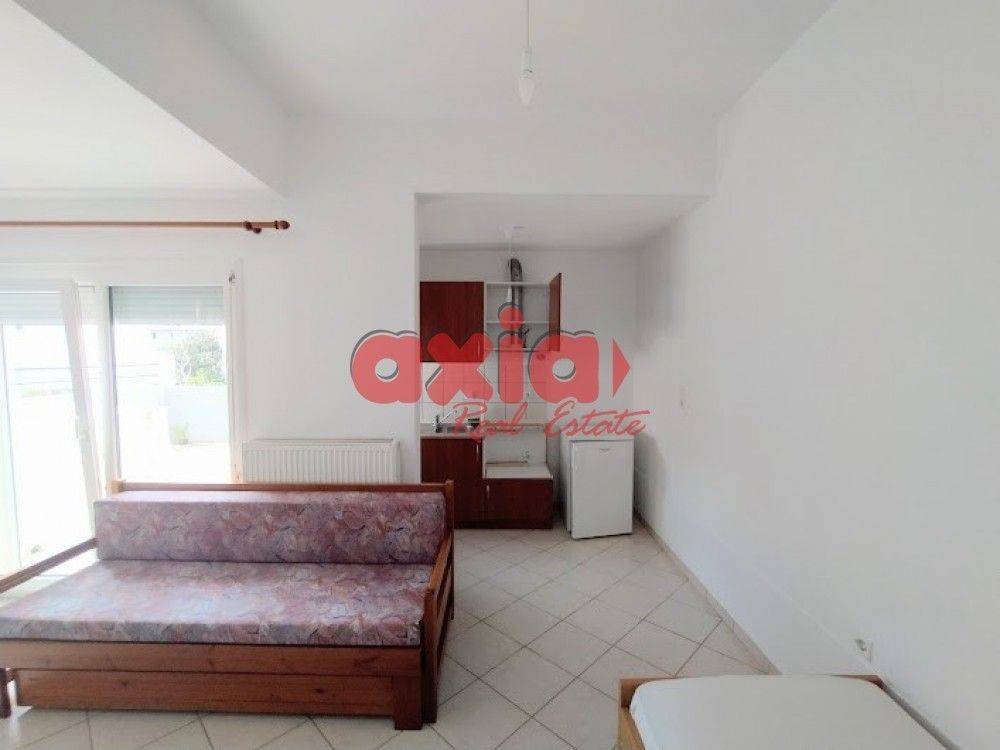 Ενοικιάζεται Studio 32τ.μ. που βρίσκεται στον  ισόγειο χώρο οικοδομής