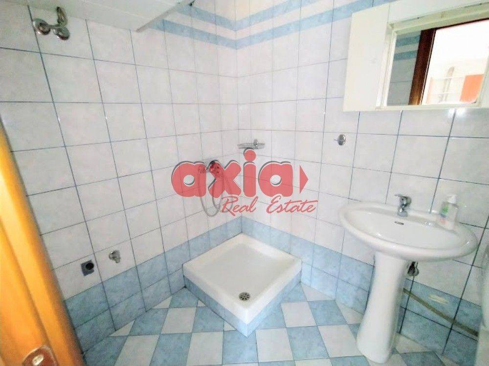 Ενοικιάζεται Studio 32τ.μ. που βρίσκεται στον  ισόγειο χώρο οικοδομής