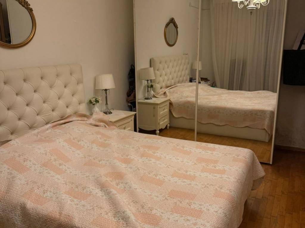 ΜΠΡΟΣΤΙΝΗ ΚΡΑΒΒΑΤΟΚΑΜΑΡΑ