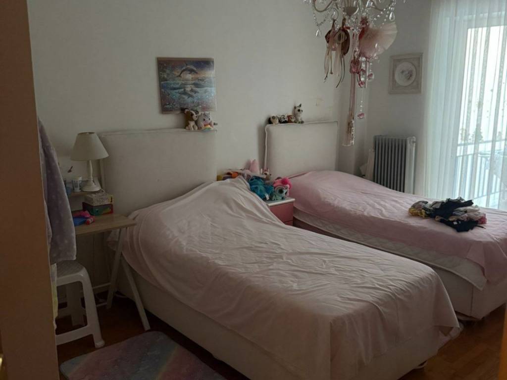 Η ΔΕΥΤΕΡΗ ΚΡΕΒΒΑΤΟΚΑΜΑΡΑ