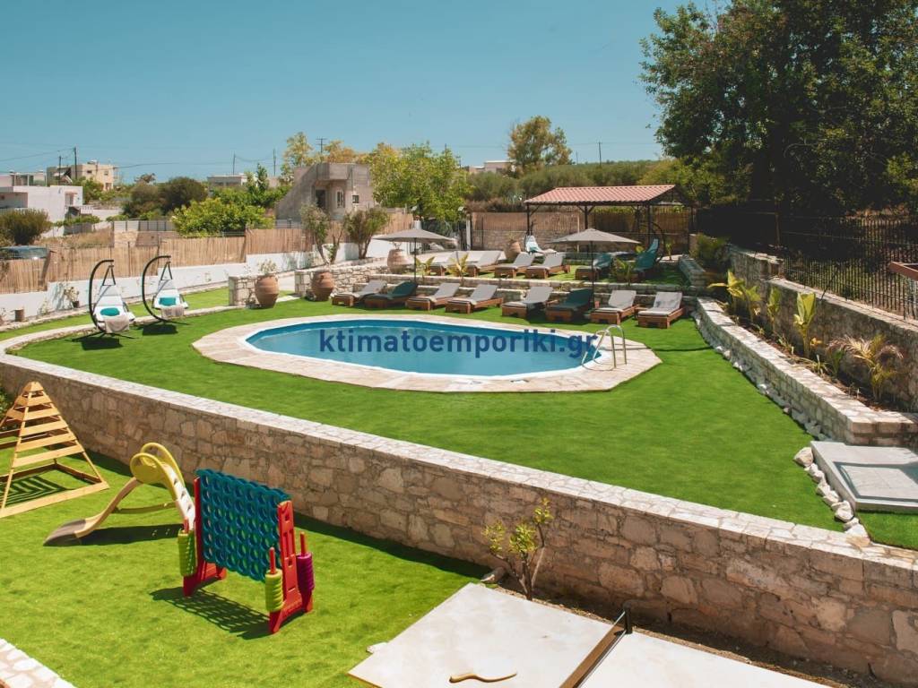 Εσωτερικοι χώροι