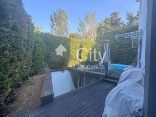 Θέα από μπαλκόνι