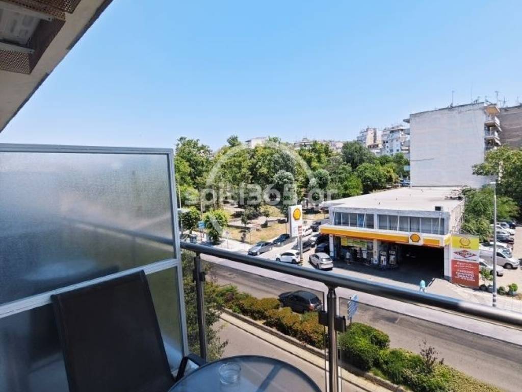 Θέα από μπαλκόνι