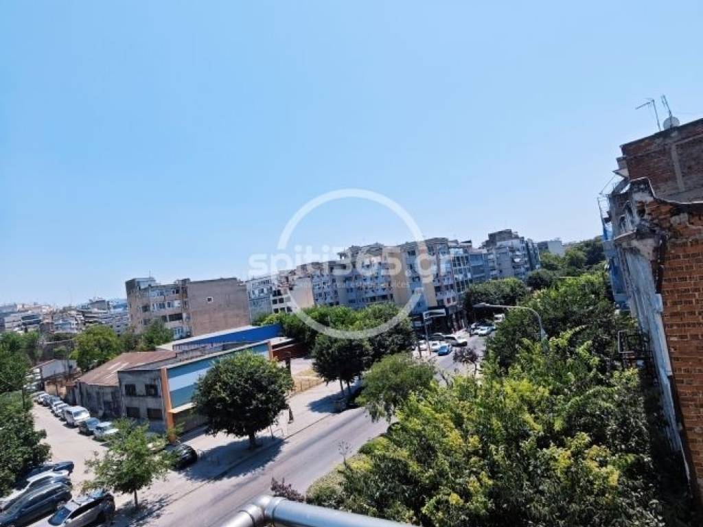 Θέα από μπαλκόνι