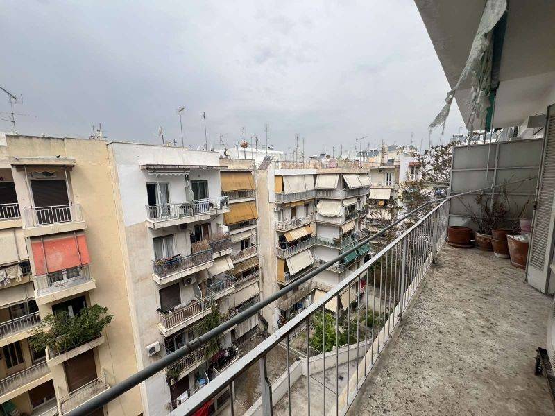 Θέα από μπαλκόνι