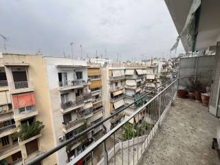 Θέα από μπαλκόνι