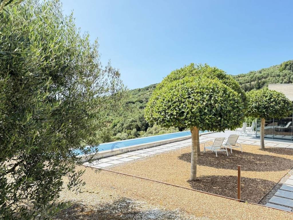 Θέα από μπαλκόνι