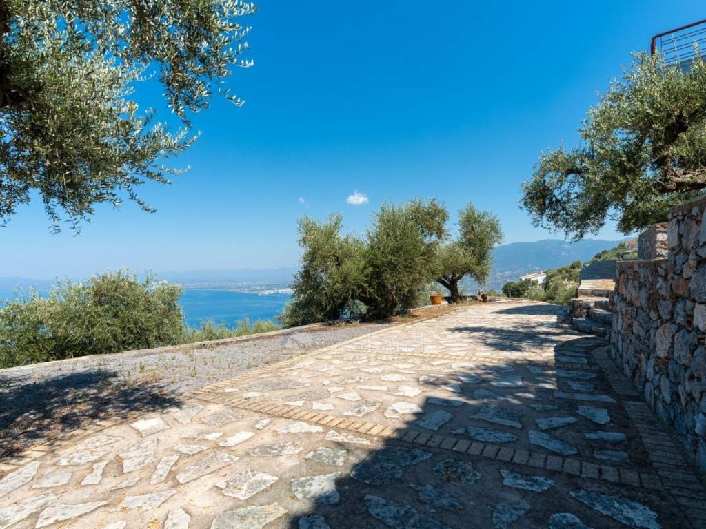 Θέα από μπαλκόνι