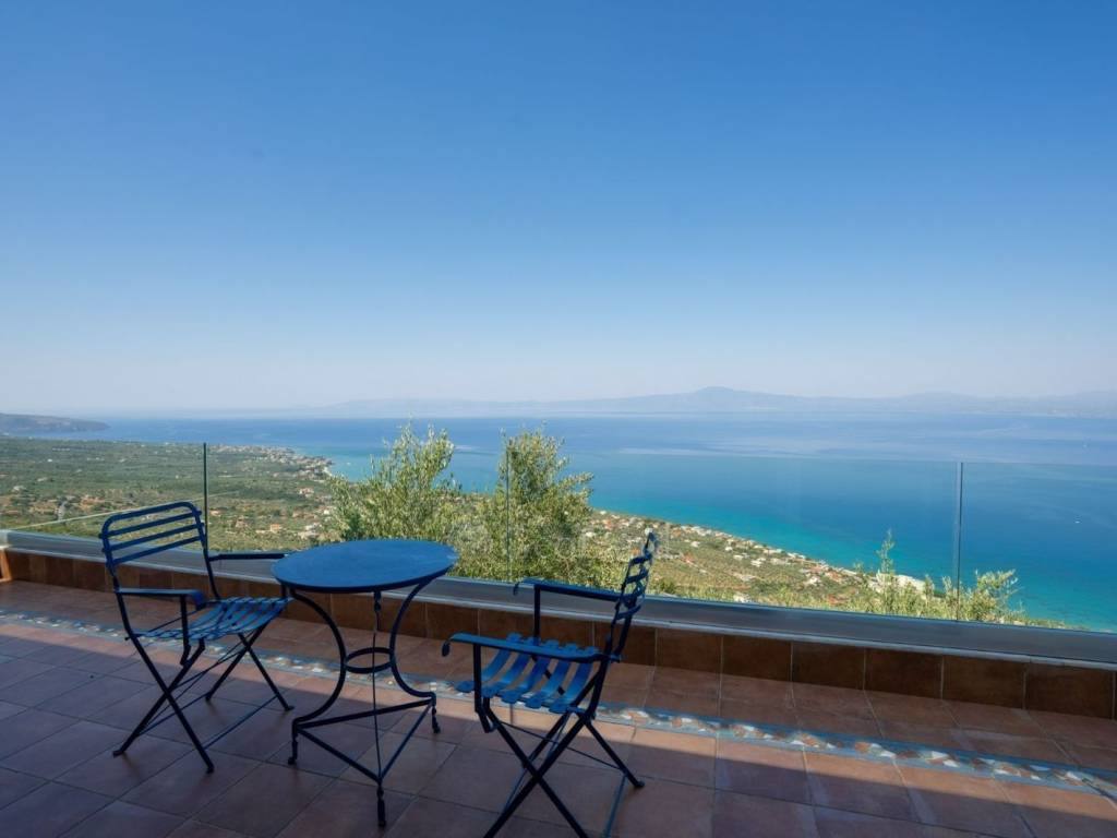 Θέα από μπαλκόνι