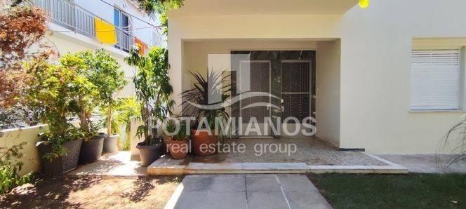 Εξωτερικός χώρος,Είσοδος οικοδομής