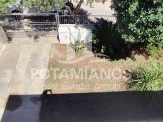 Εξωτερικός χώρος,Μπροστινή Αυλή