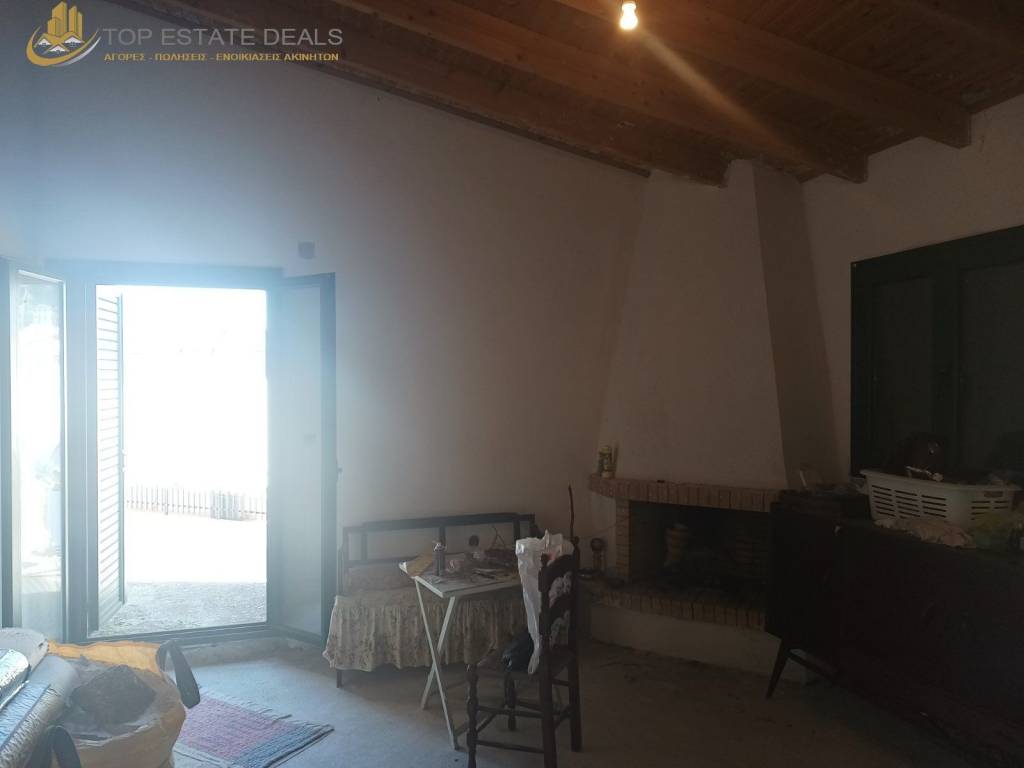 σαλόνι - μπαλκονόπορτα