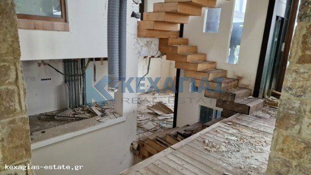 ΕΣΩΤΕΡΙΚΗ ΛΗΨΗ