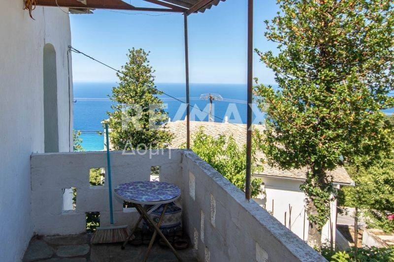 Θέα από μπαλκόνι