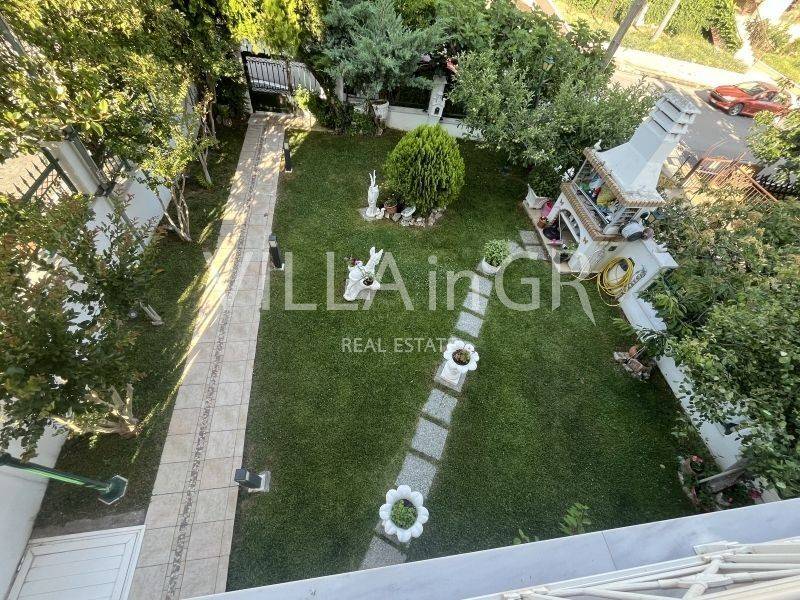 Θέα από μπαλκόνι