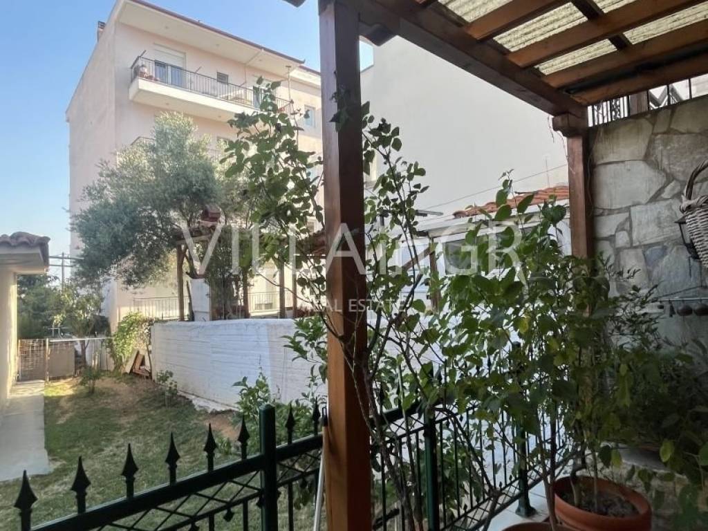 Θέα από μπαλκόνι