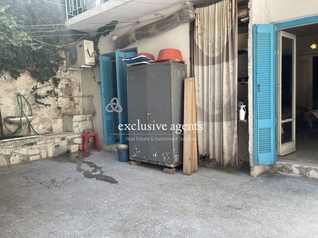 Εσωτερικοι χώροι