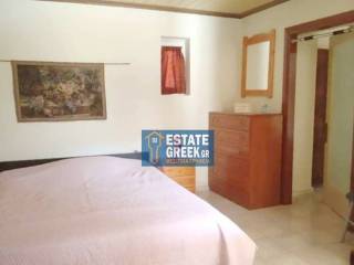 Oikopedo 700 t.m. Esyche perioche 3 eide thermanses