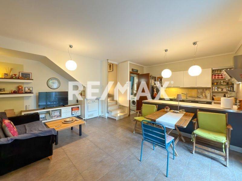 Σαλοκουζίνα