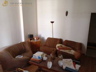 δωμάτιο ισογείου