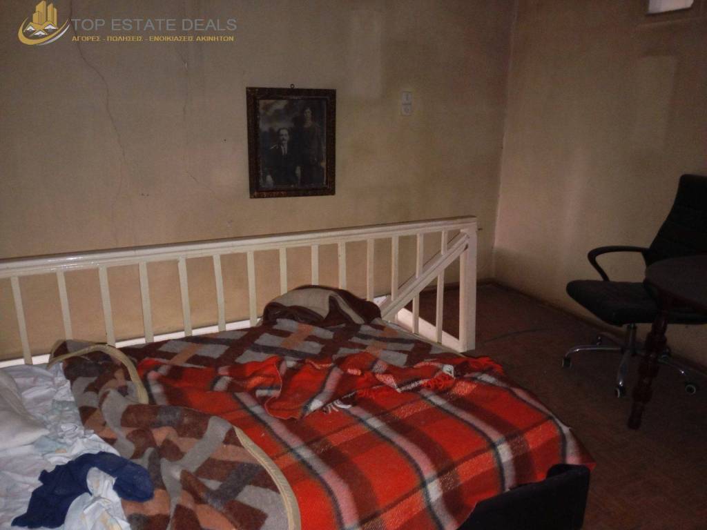 απόληξη κλιμακοστασίου στον 1ο όροφο