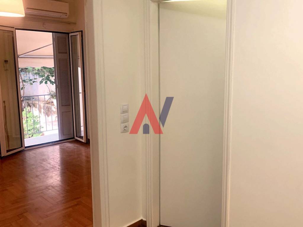 3 : Κοδρικτώνος 11Β_Πώληση.jpg