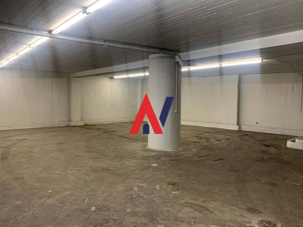 9 : Hrakleiou374, Hrakleio_Apothik.jpg