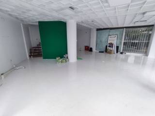 Φωτό 3 καταστημα 140 τ.μ Μελίσσια.jpg