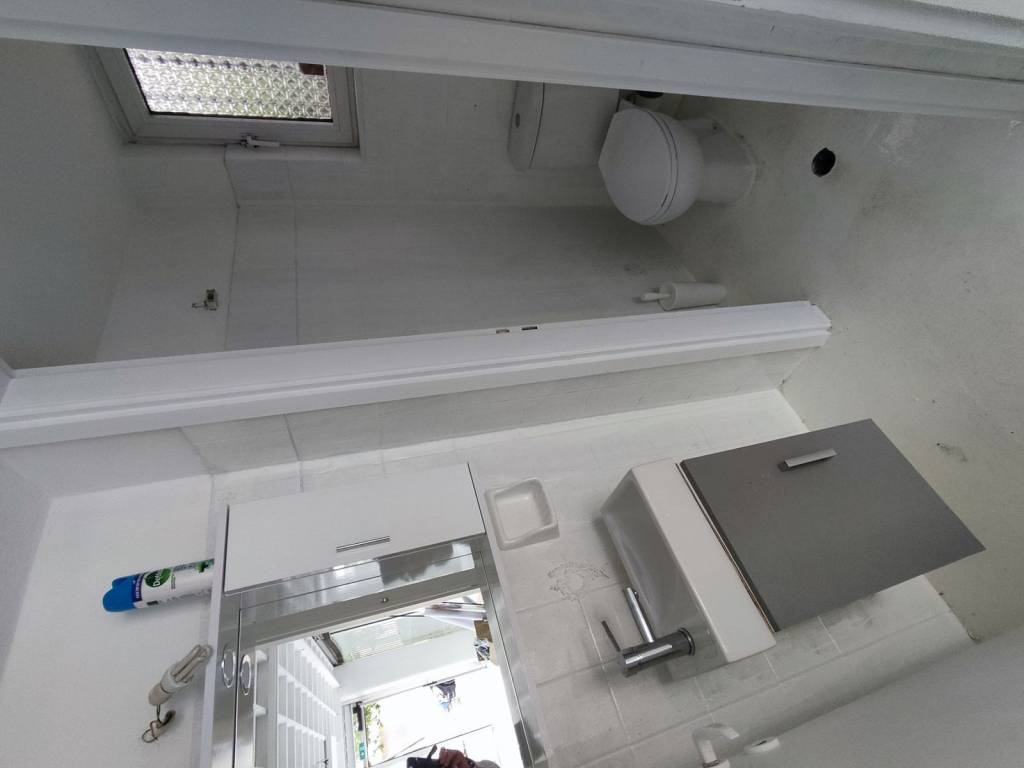 Φωτό 4 καταστημα 140 τ.μ Μελίσσια.jpg