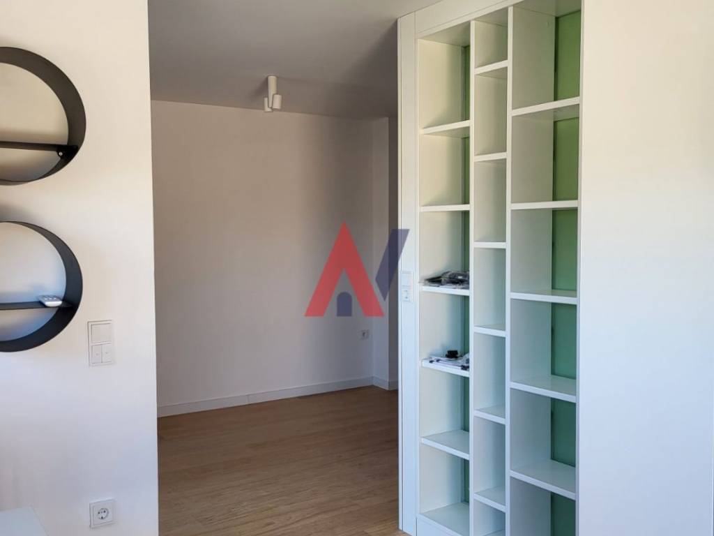 IMG-6810e18dca39280de64fc09ce2650662-V - Αντιγραφή.jpg