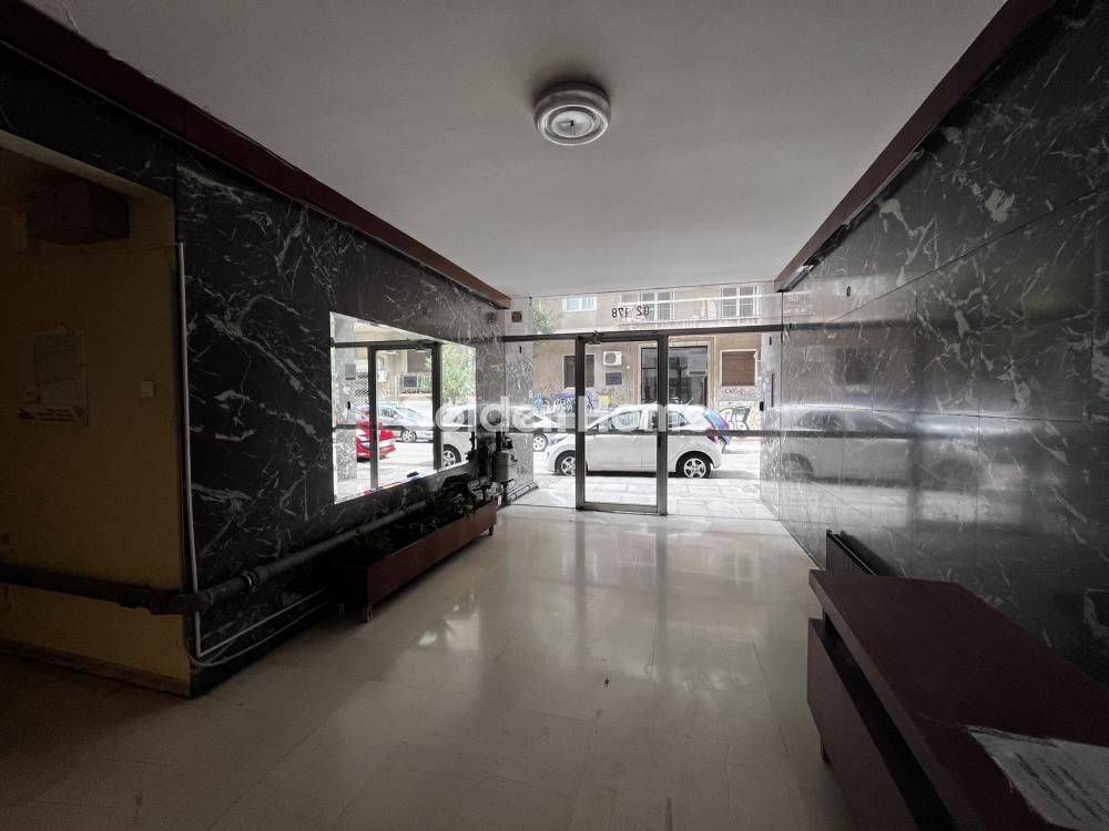 Χολ - Διάδρομος