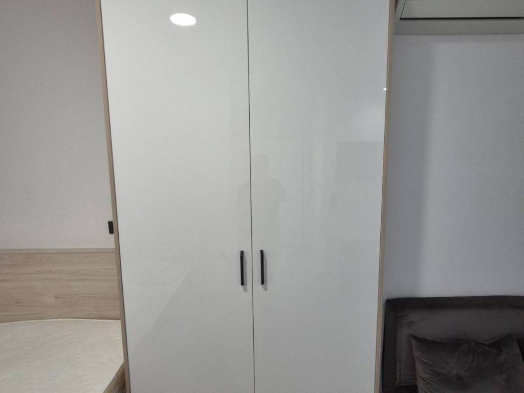 ΣΑΛΟΝΙ-ΥΠΝΟΔΩΜΑΤΙΟ