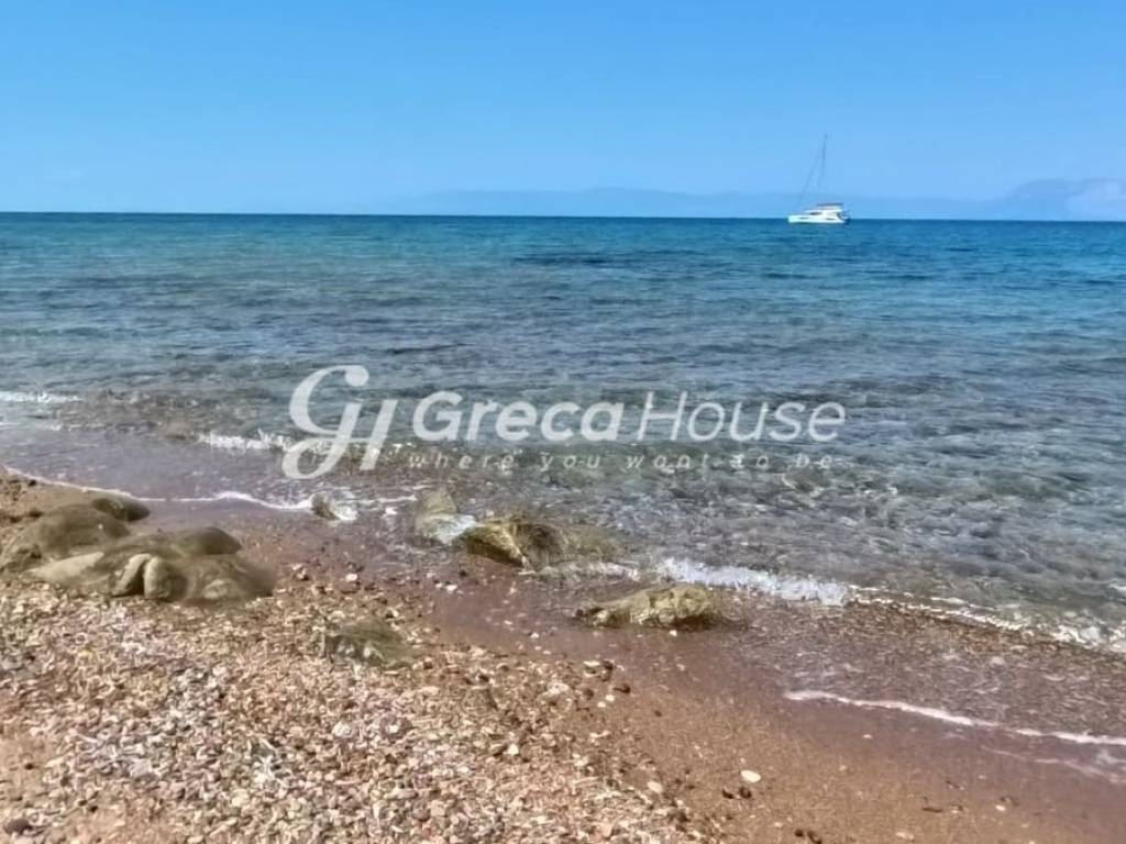 Παραθαλάσσιο Οικόπεδο στην Αχαΐα  Ιδανικό για Τουριστική Ανά