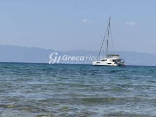 Παραθαλάσσιο Οικόπεδο στην Αχαΐα  Ιδανικό για Τουριστική Ανά