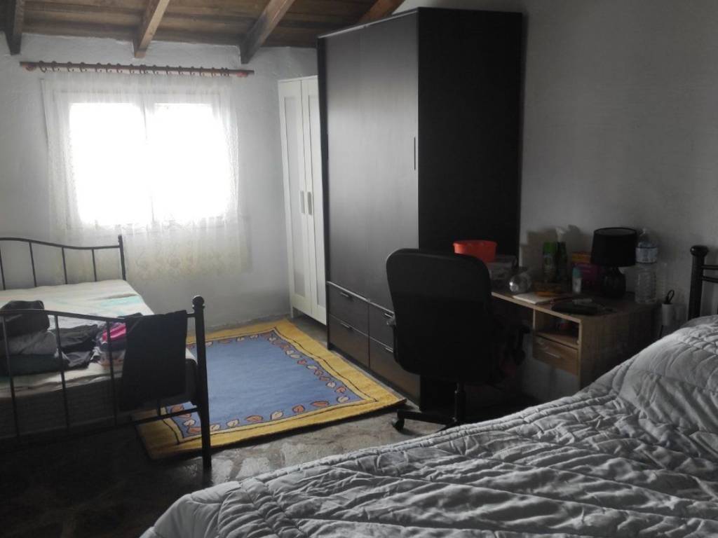 Δωμάτιο οικίας  σε κτήμα  στους προποδες του μπέλες κοντά στ