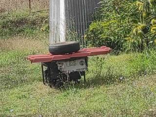 κτήμα  με οικία νερο απο πηγή  στους προποδες του μπέλες κον