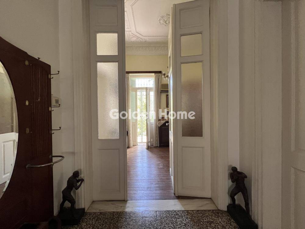 Χολ - Διάδρομος