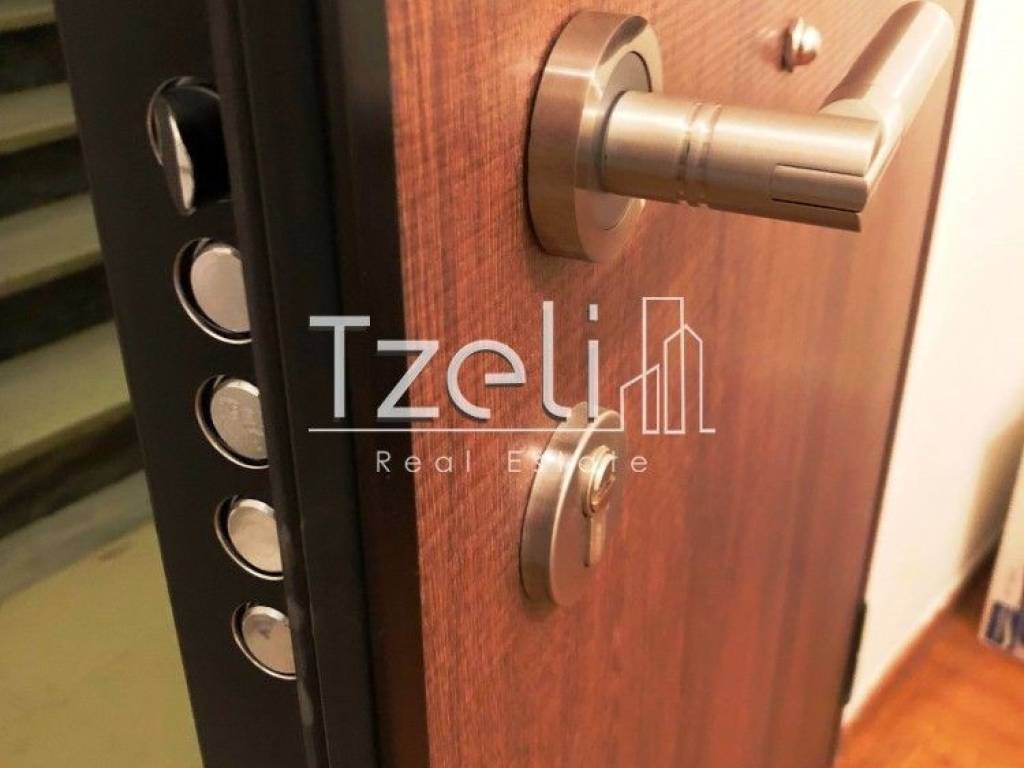 Πόρτα ασφαλείας