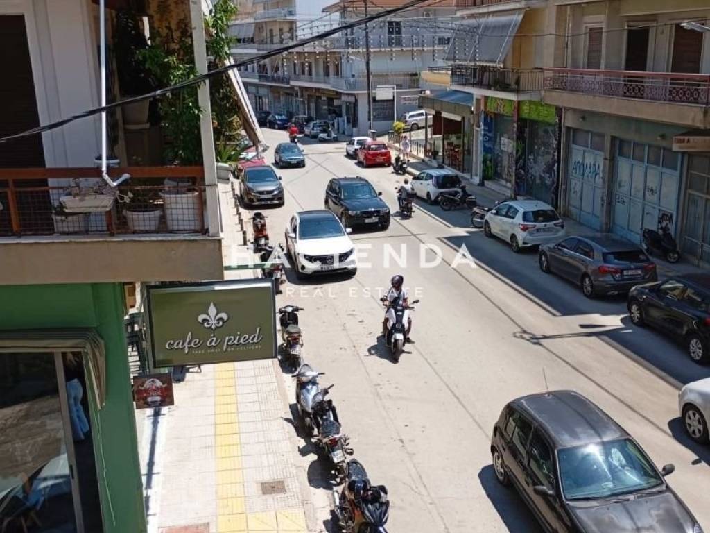 Θέα από μπαλκόνι