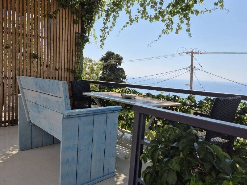 Θέα από μπαλκόνι