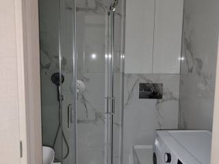 Forumland Real Estate, Μπάνιο