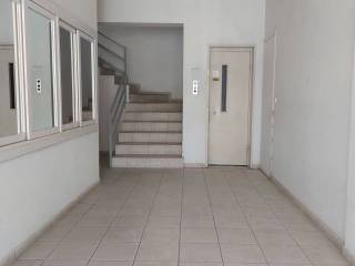 Είσοδος - Σκάλα - Ασανσέρ