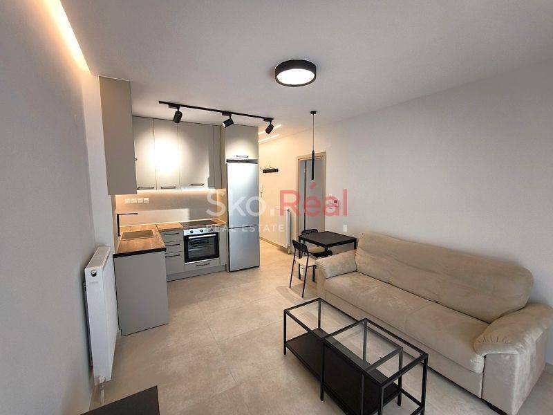 Σαλοκουζίνα