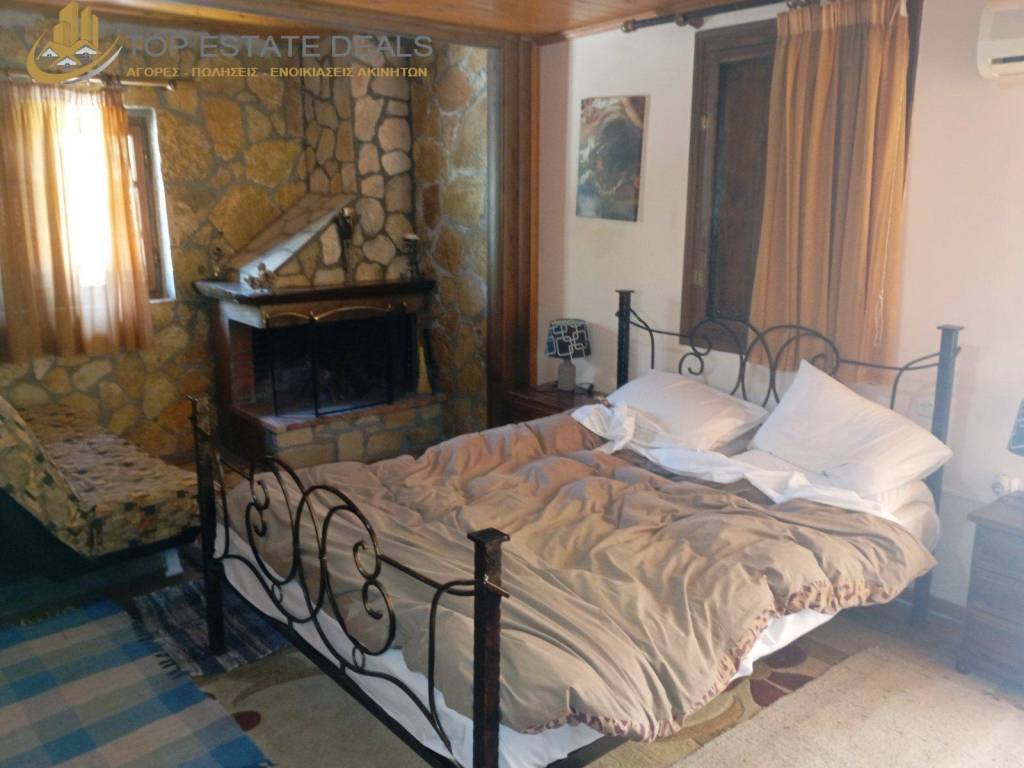 krebati- tzaki stoyntio