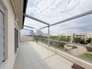 Θέα από μπαλκόνι