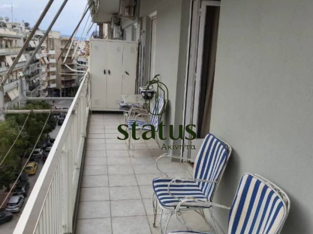 Θέα απο μπαλκόνι