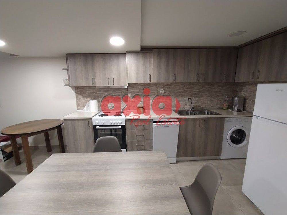 Καβάλα, Κέντρο: Ενοικιάζεται, πλήρως ανακαινισμένη γκαρσονιέρα