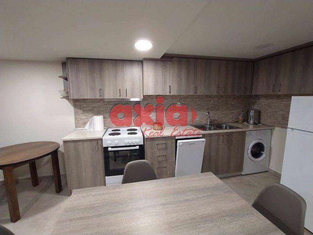 Καβάλα, Κέντρο: Ενοικιάζεται, πλήρως ανακαινισμένη γκαρσονιέρα