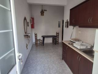 Διαμέρισμα 1
ΚΟΥΖΙΝΑ 2ΚΡΕΒΑΤΟΚΑΜΑΡΕΣ ΜΠΑΝΙΟ